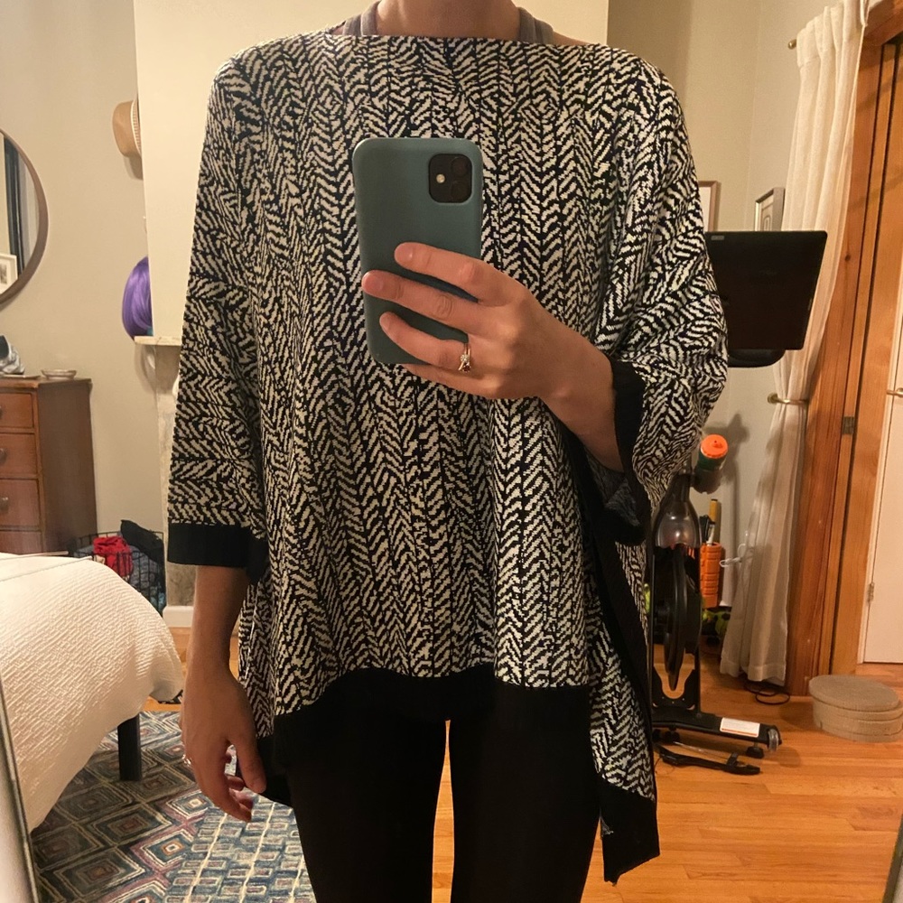 LuluLemon Poncho